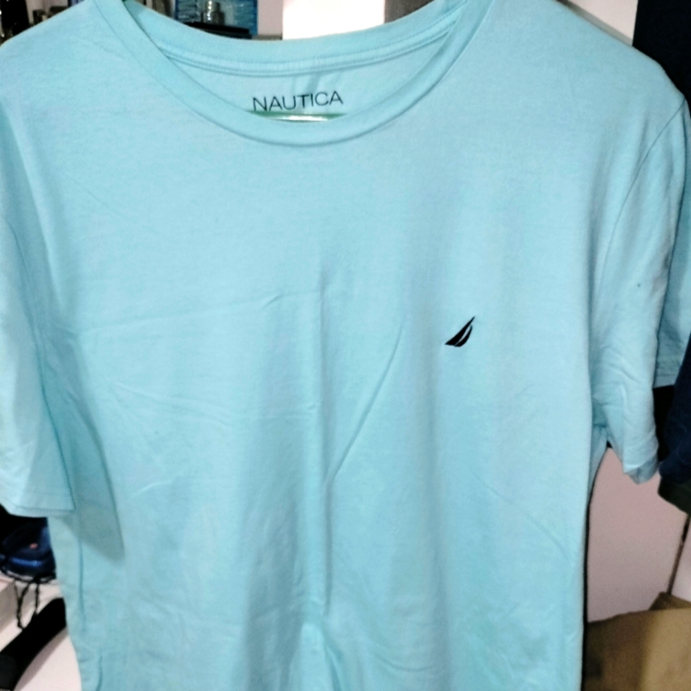 Men's Nautica T shirt size XL sky blue